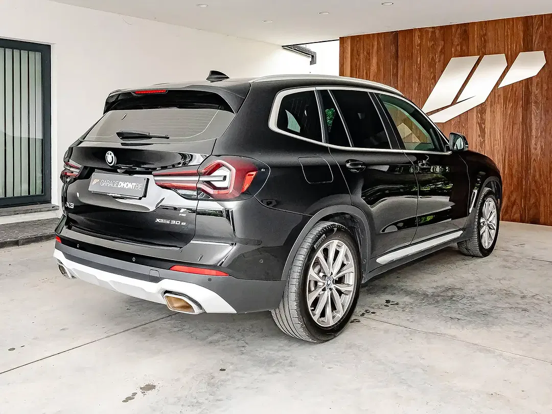 BMW X3 - Thumbnail 6