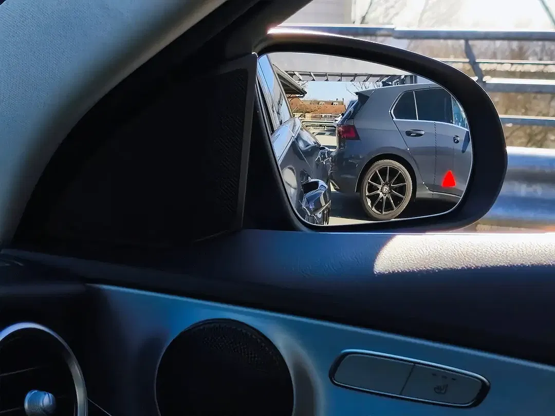Mercedes-Benz C 220 - Thumbnail 13