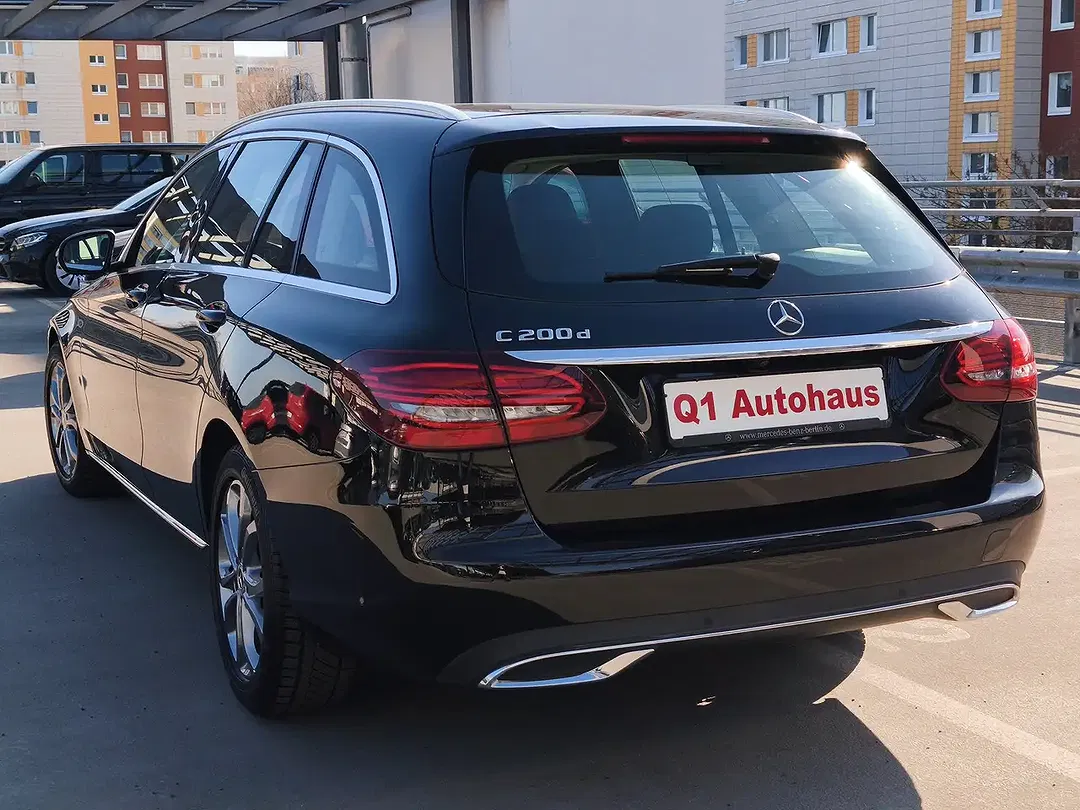 Mercedes-Benz C 220 - Thumbnail 4