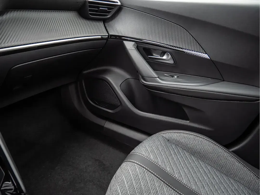 Peugeot 2008 - Thumbnail 15