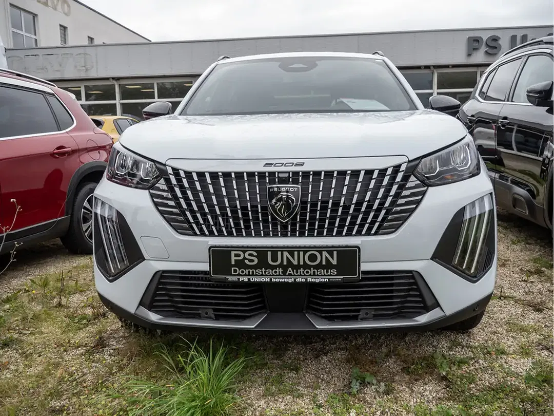 Peugeot 2008 - Thumbnail 2