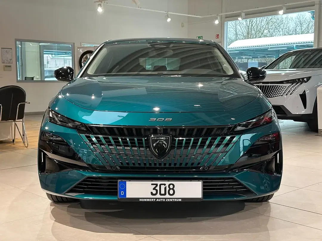 Peugeot 308 - Thumbnail 2