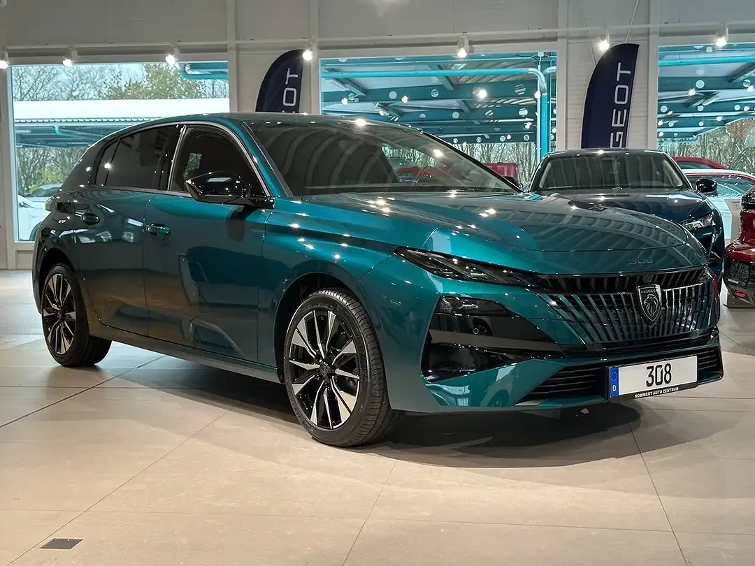 Peugeot 308 - Thumbnail 3