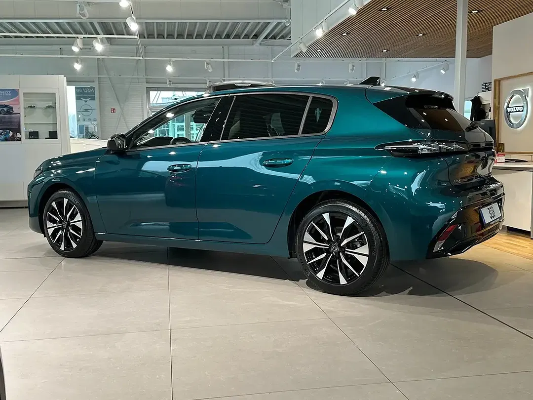 Peugeot 308 - Thumbnail 6