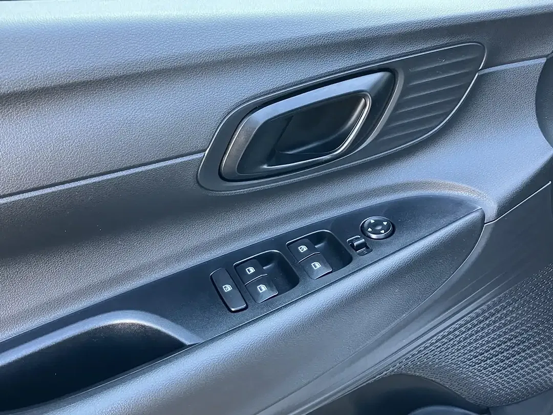 Hyundai i20 - Thumbnail 10