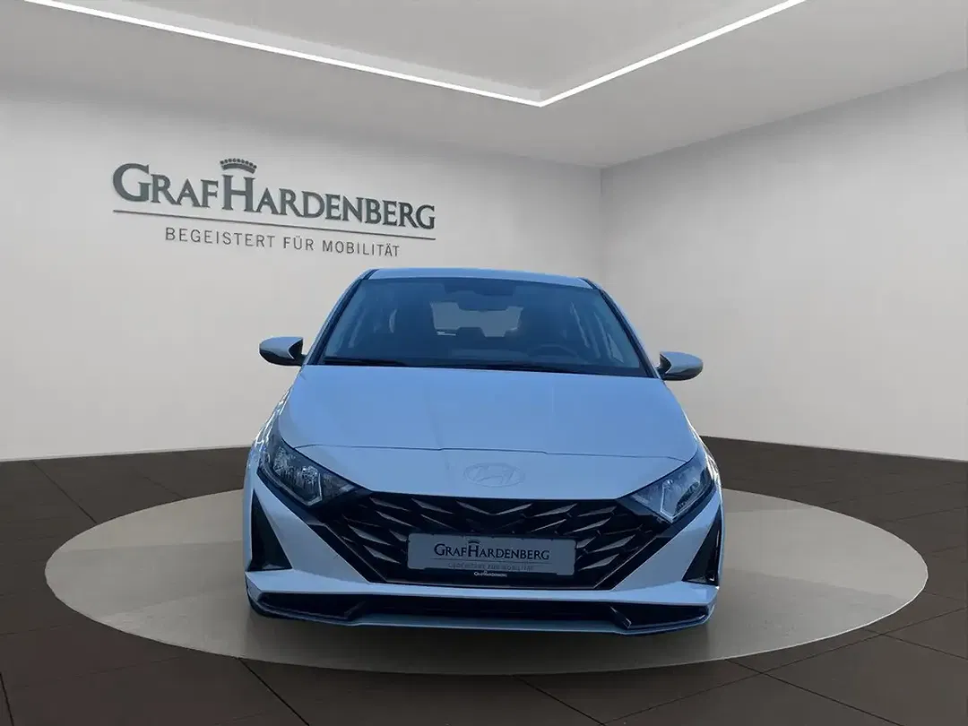Hyundai i20 - Thumbnail 9