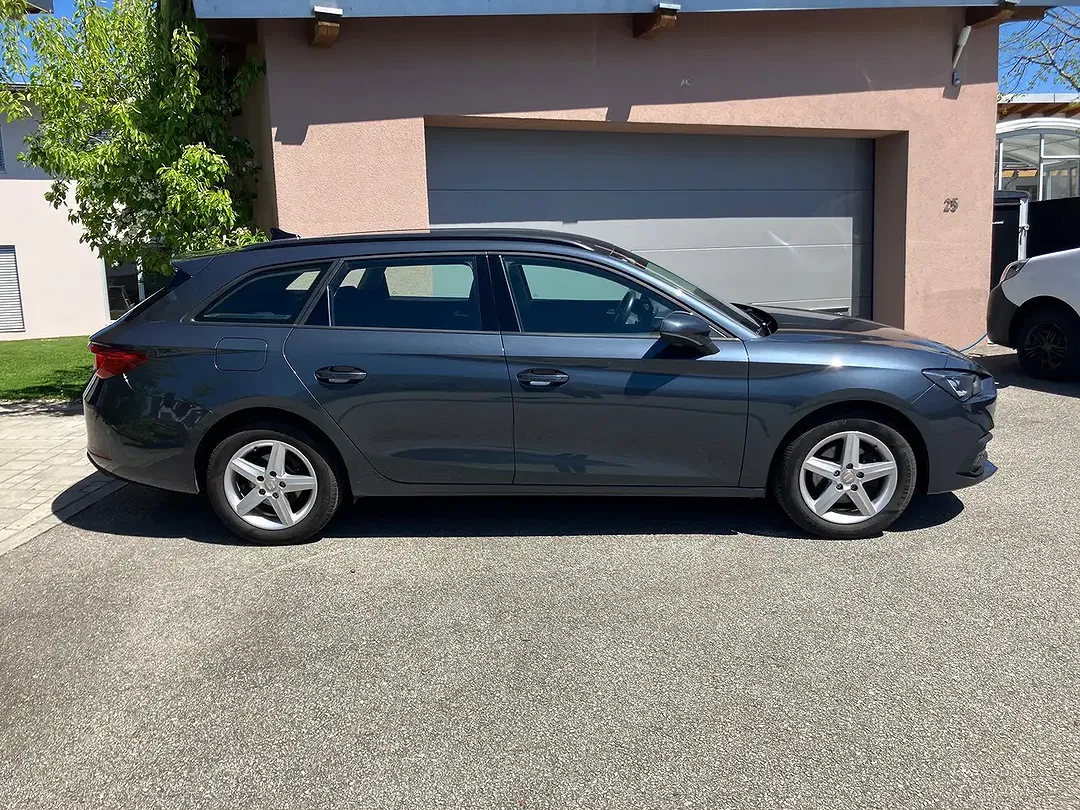 SEAT Leon - Thumbnail 10
