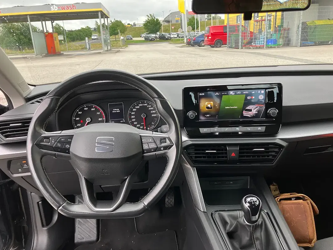SEAT Leon - Thumbnail 15