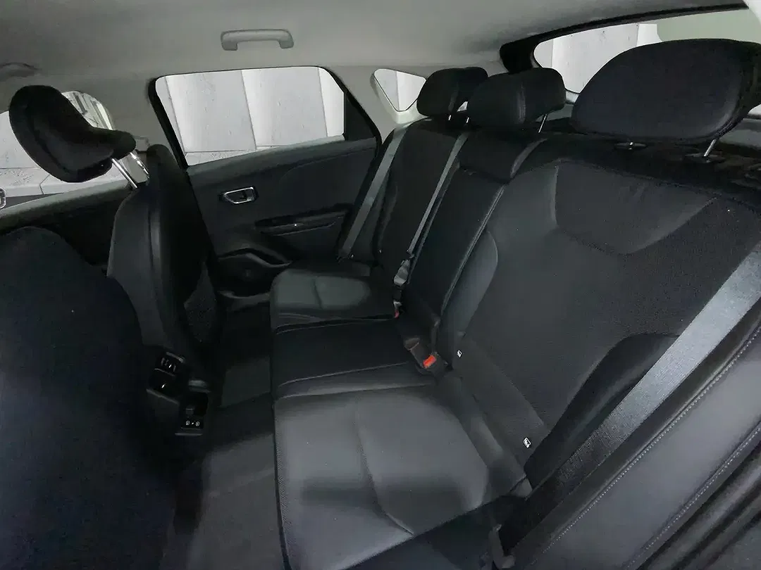 Kia K4 - Thumbnail 11