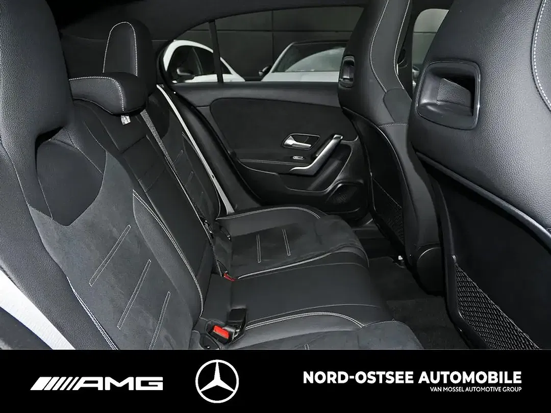 Mercedes-Benz A 200 - Thumbnail 13