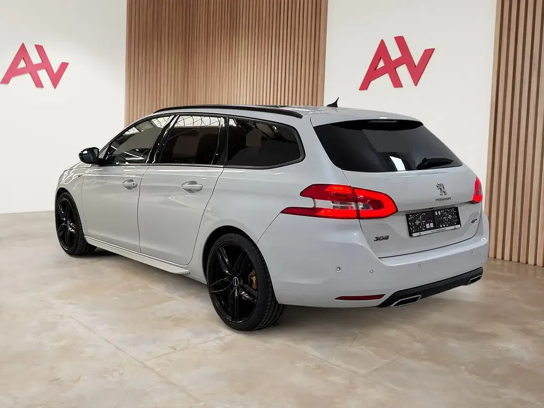 Peugeot 308 - Thumbnail 10