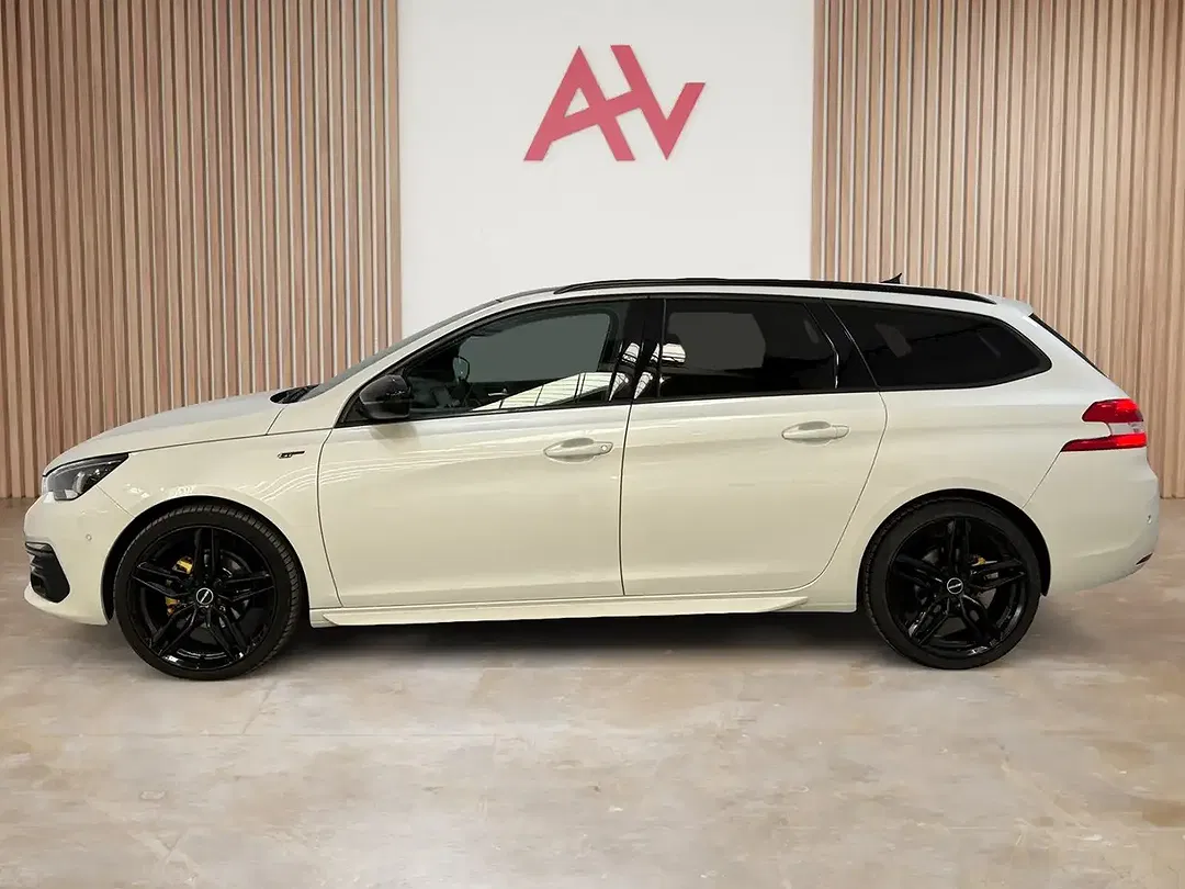 Peugeot 308 - Thumbnail 11