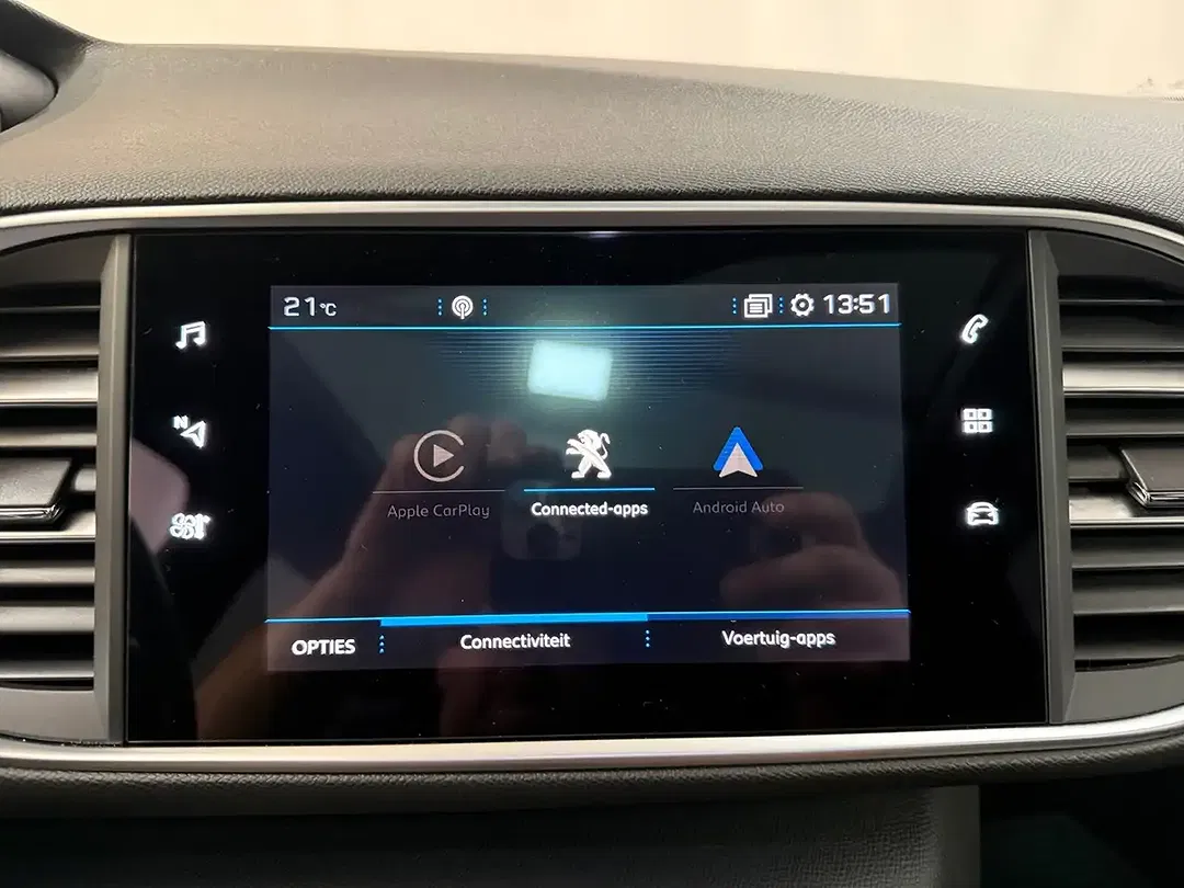Peugeot 308 - Thumbnail 23