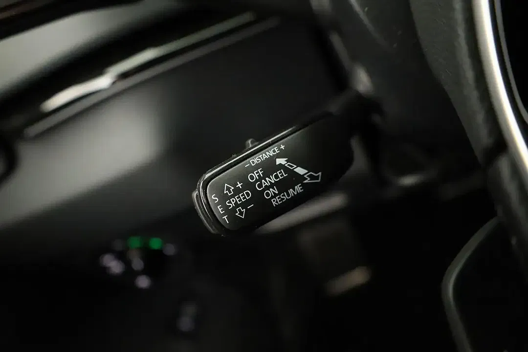 Skoda Karoq - Thumbnail 10