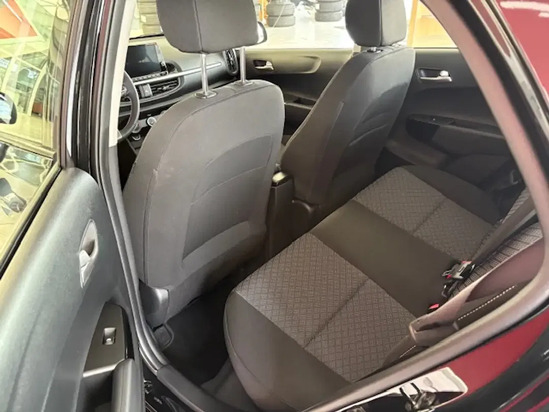 Kia Picanto - Thumbnail 9