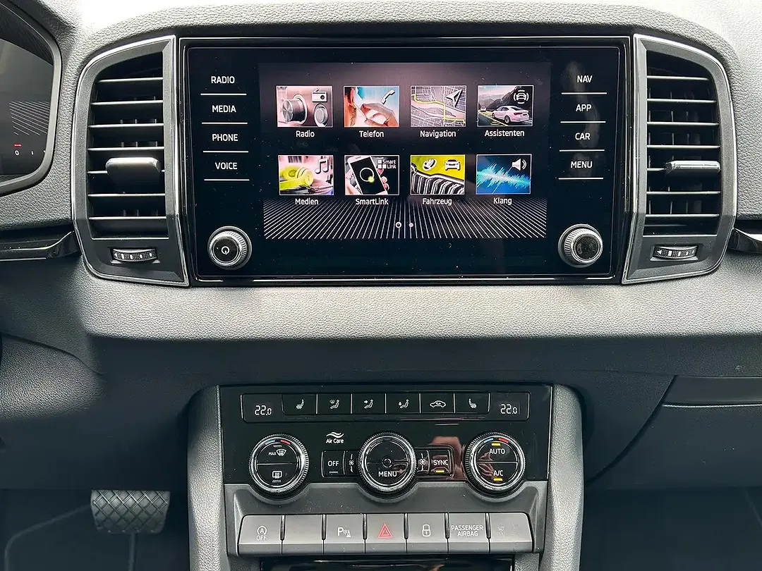 Skoda Karoq - Thumbnail 10