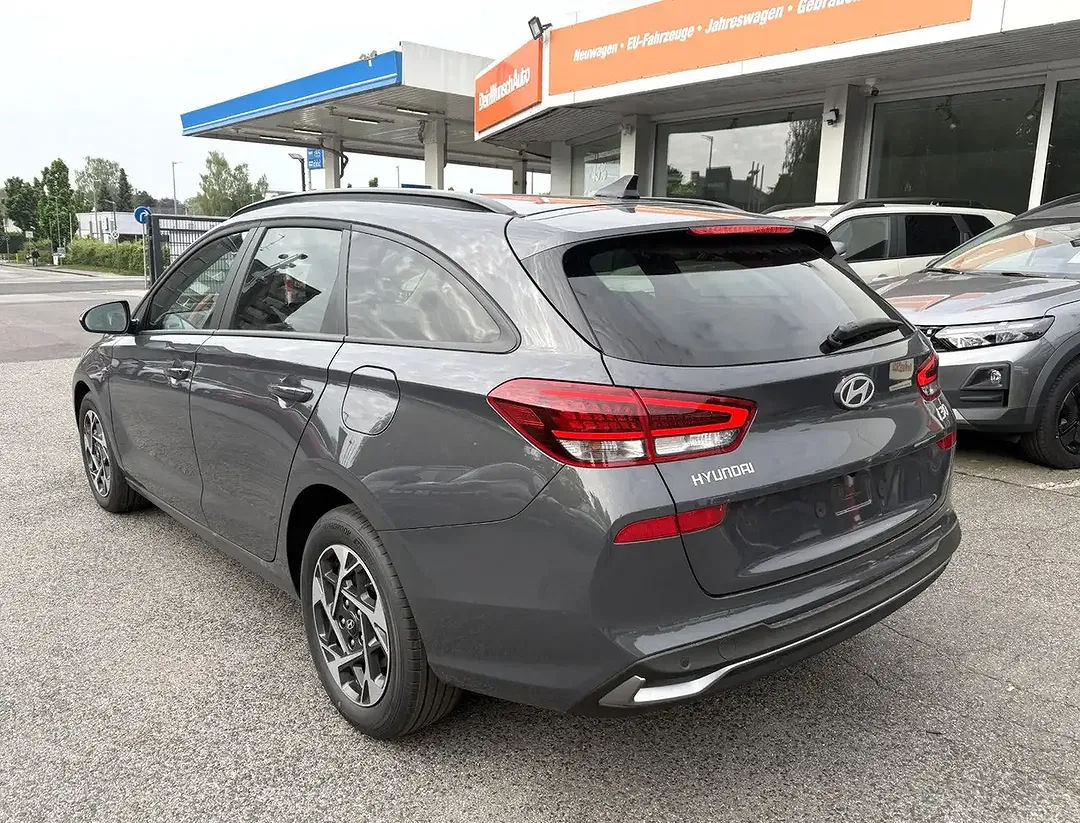 Hyundai i30 - Thumbnail 6