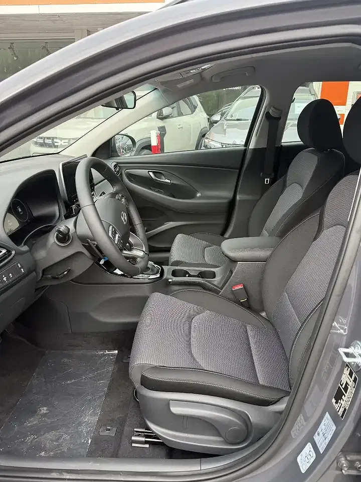 Hyundai i30 - Thumbnail 9