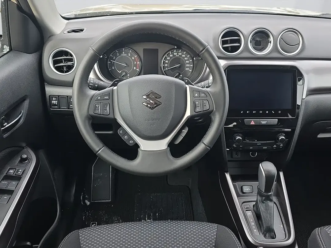Suzuki Vitara - Thumbnail 14