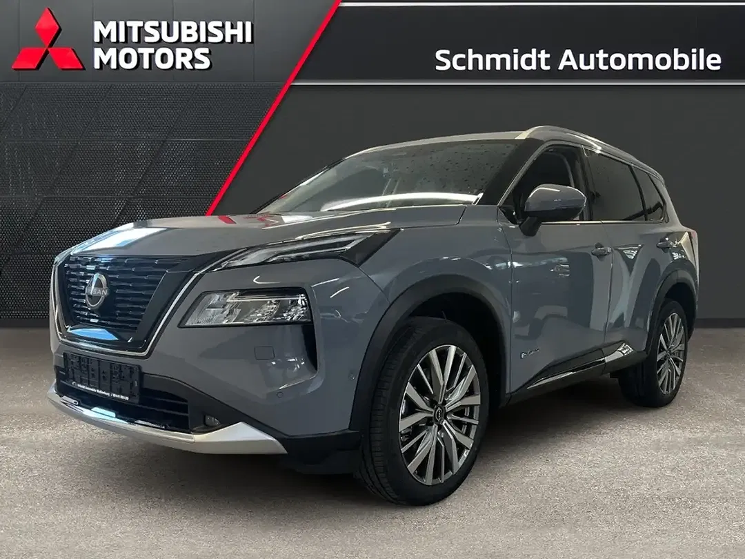 Nissan X-Trail - Thumbnail 1