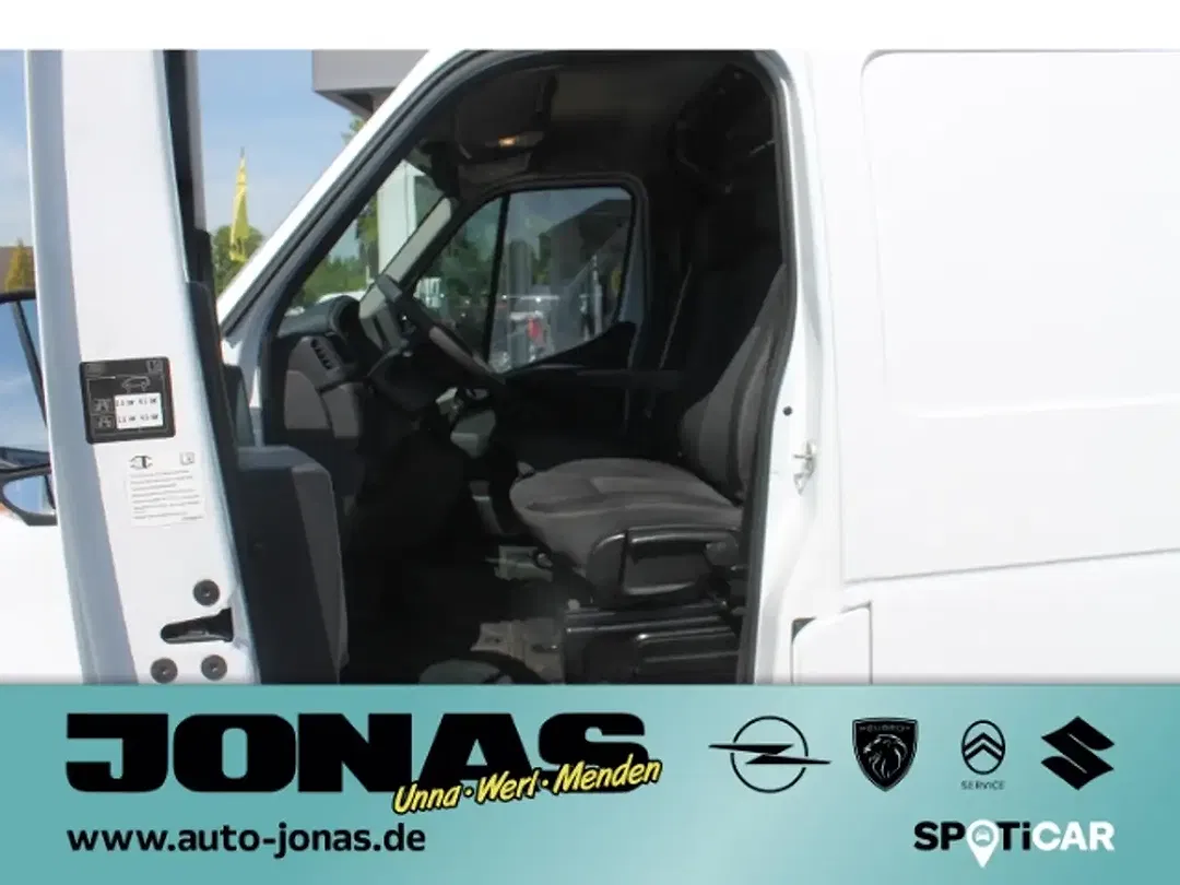 Opel Movano - Thumbnail 10