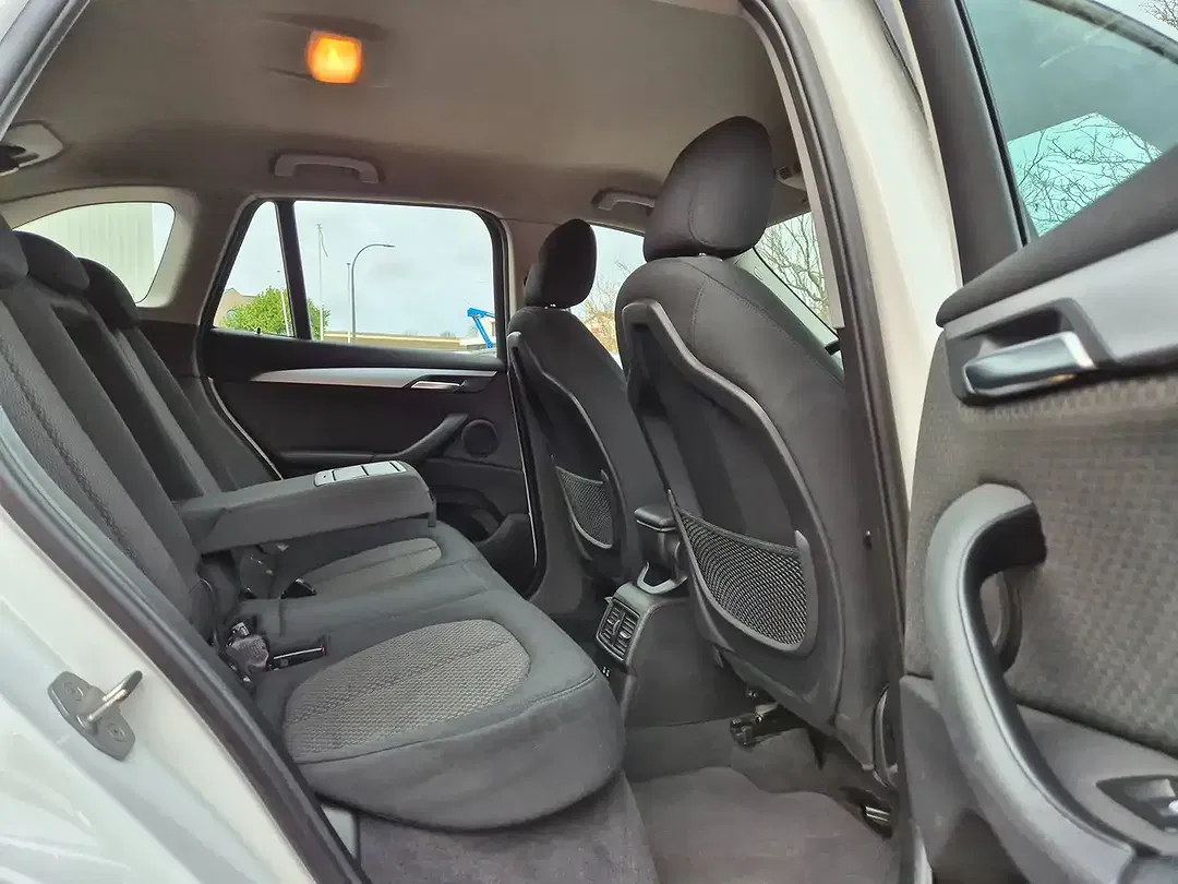 BMW X1 - Thumbnail 15