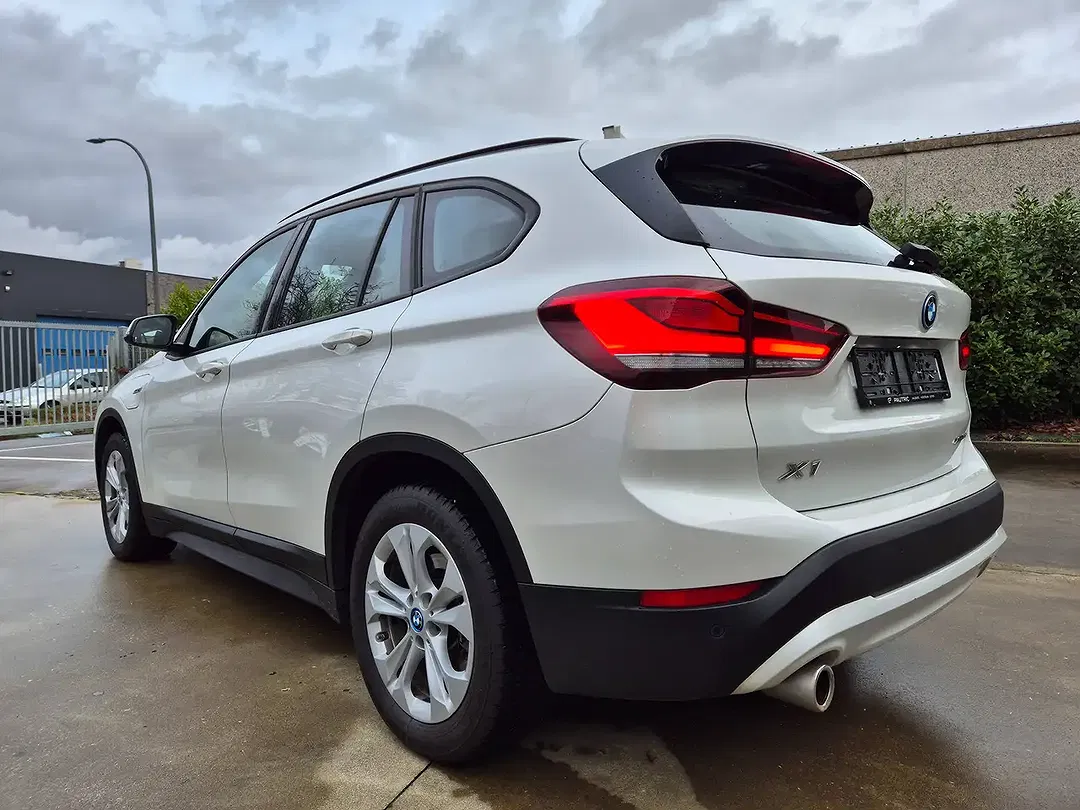 BMW X1 - Thumbnail 8