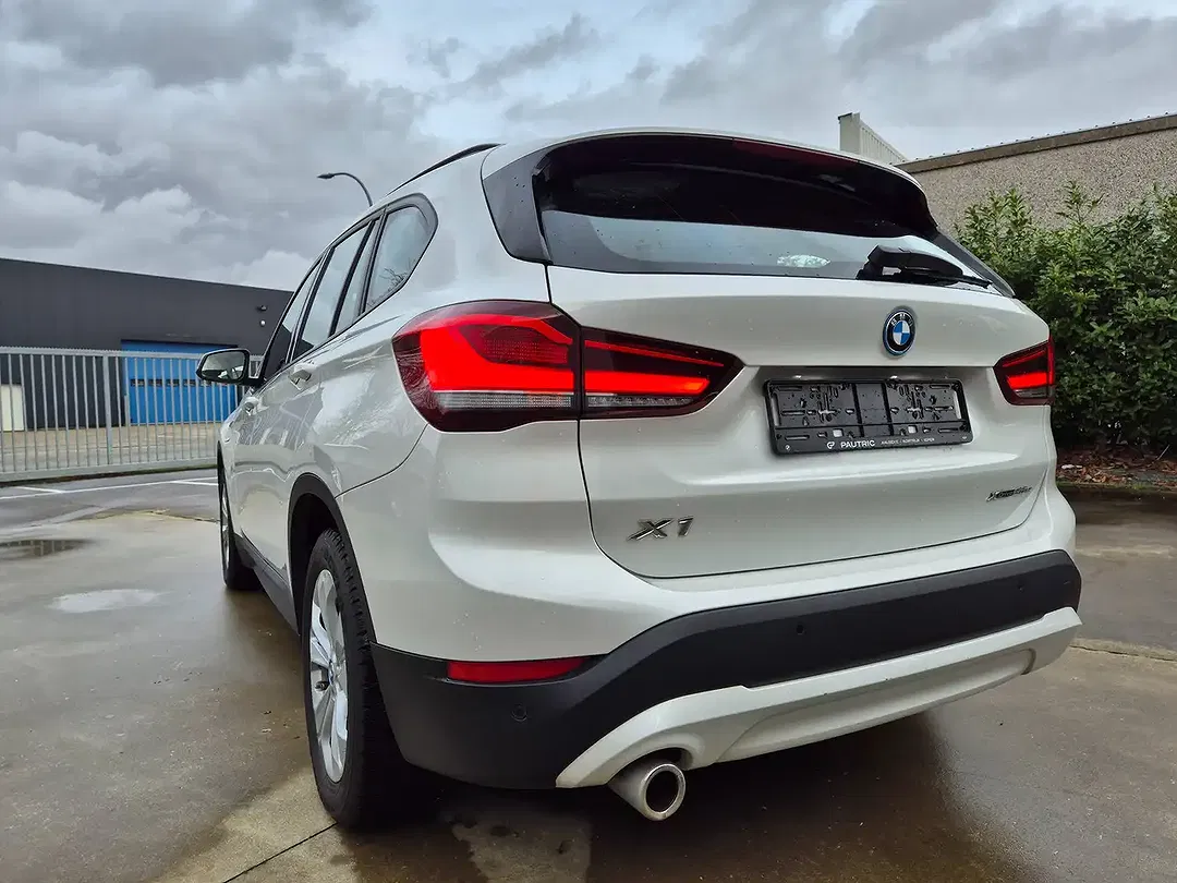 BMW X1 - Thumbnail 9