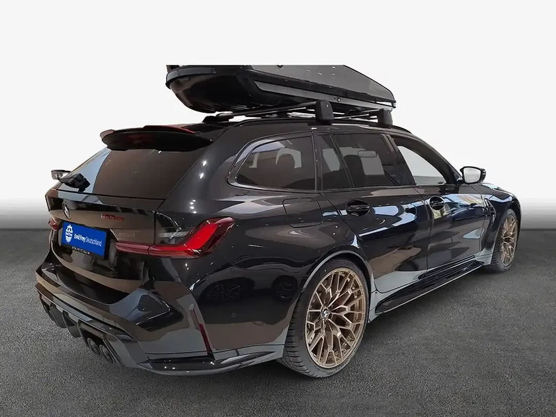 BMW M3 - Thumbnail 2