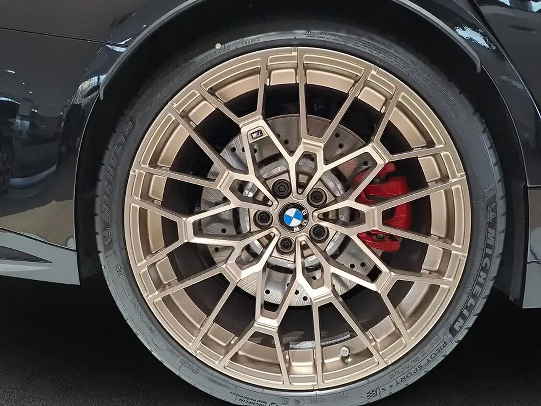 BMW M3 - Thumbnail 8