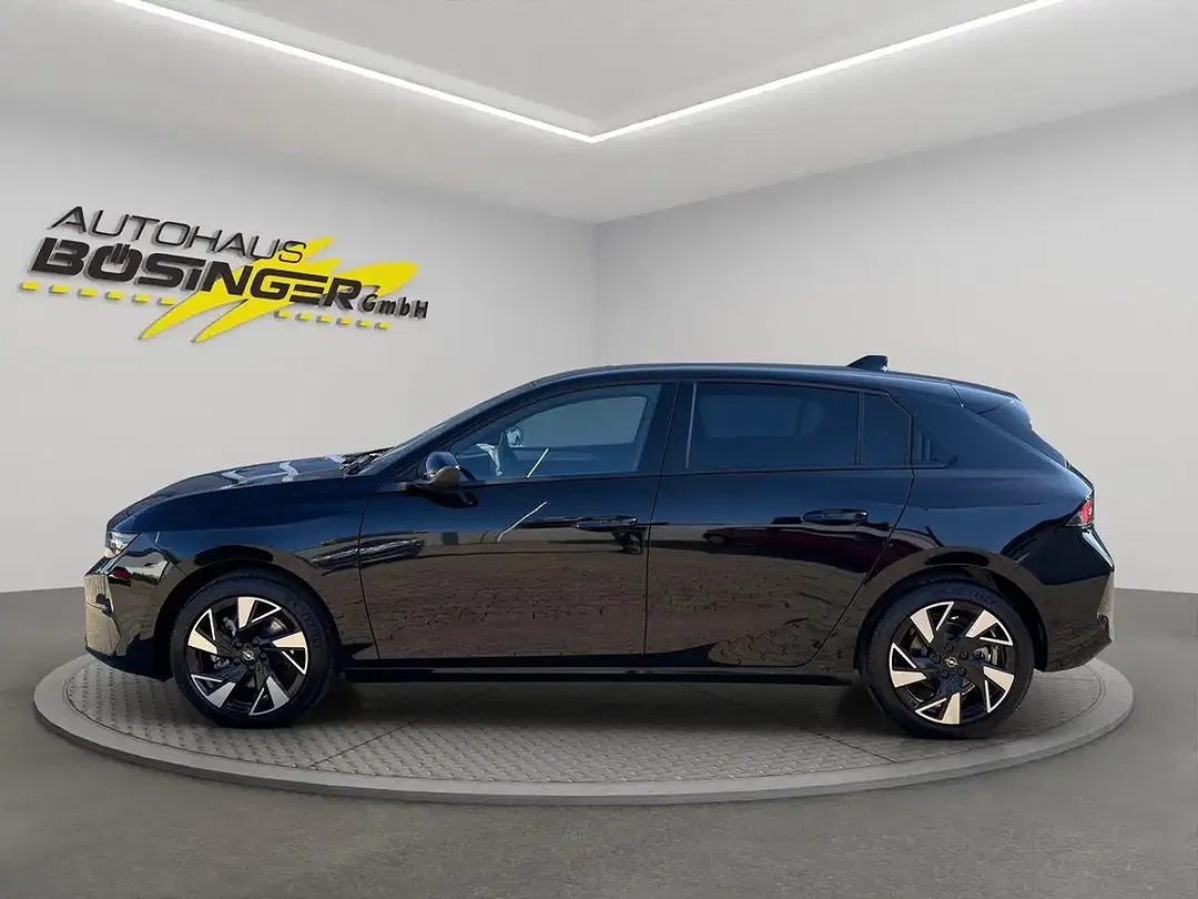 Opel Astra - Thumbnail 3