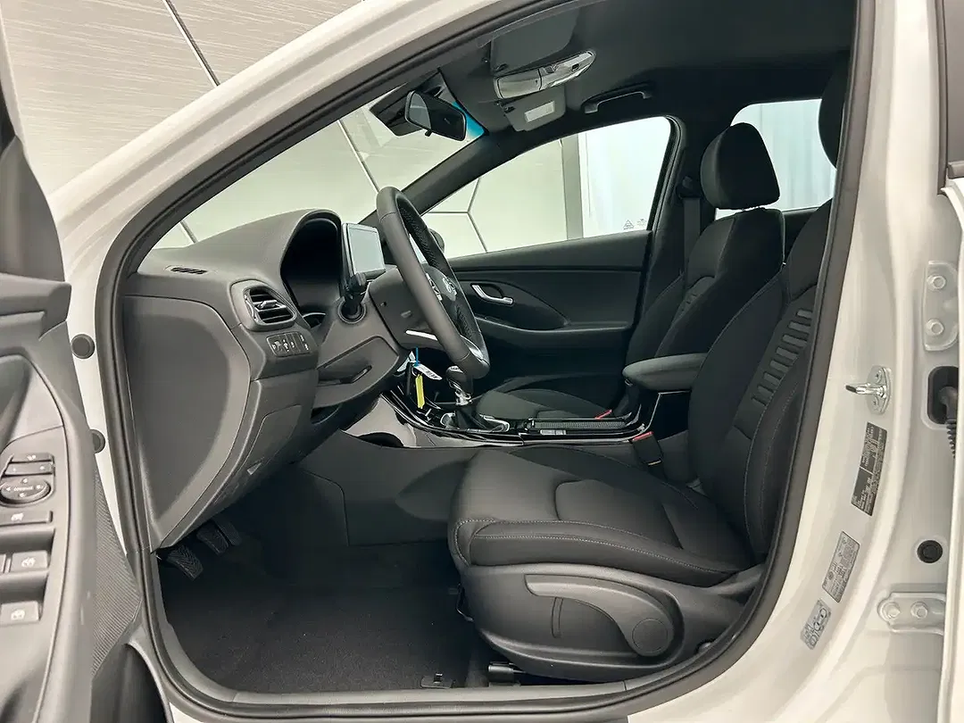 Hyundai i30 - Thumbnail 11