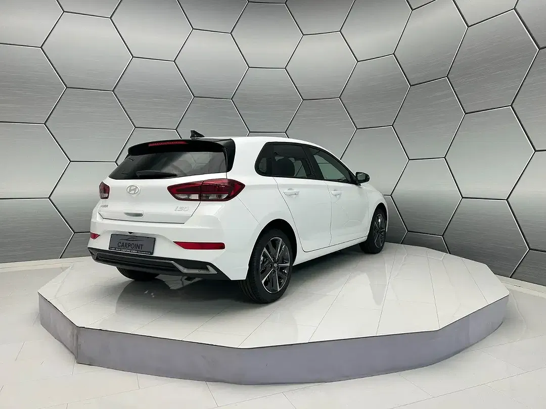 Hyundai i30 - Thumbnail 6