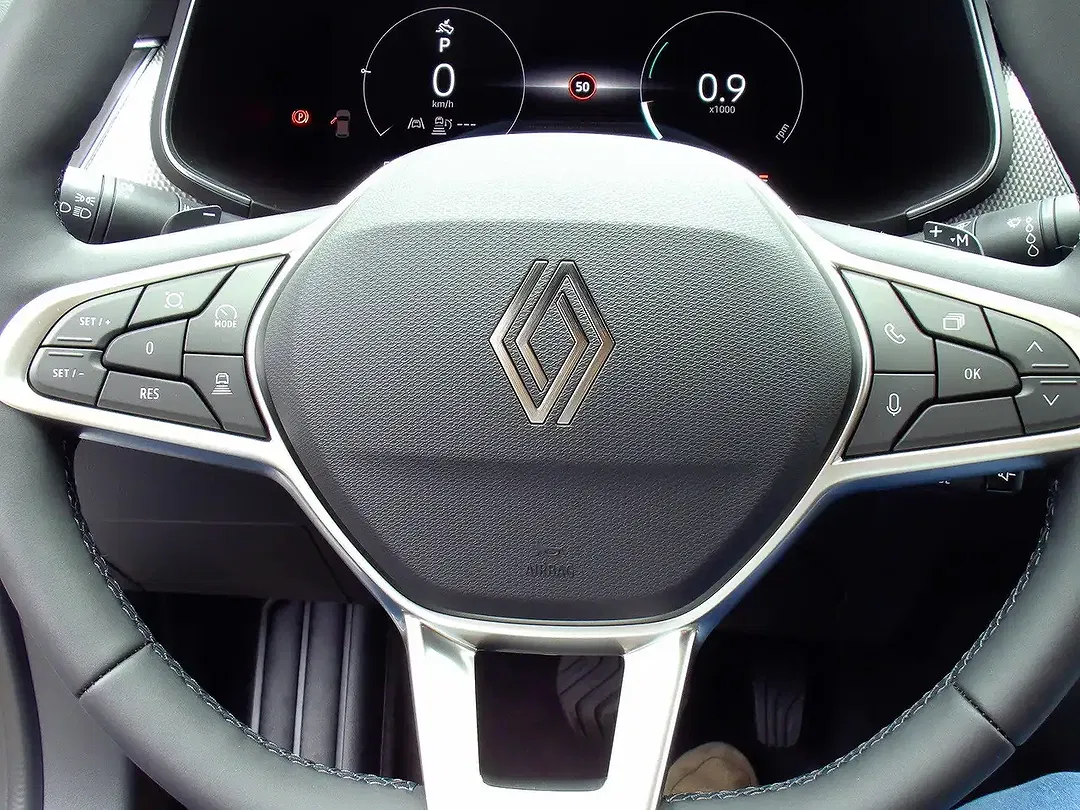 Renault Arkana - Thumbnail 14