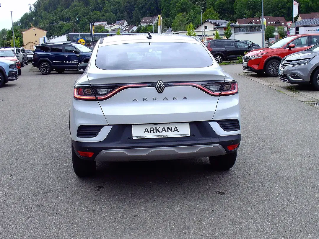 Renault Arkana - Thumbnail 4