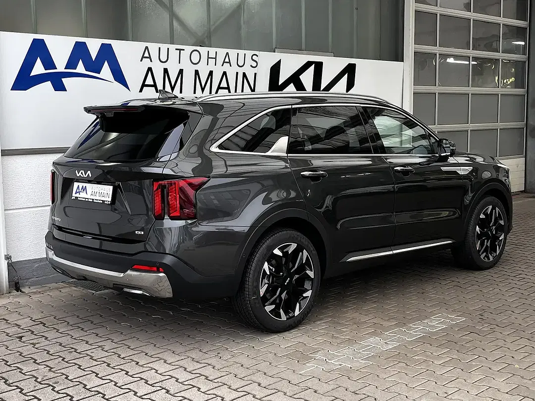 Kia Sorento - Thumbnail 5