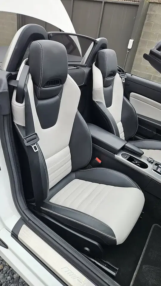 Mercedes-Benz SLC 43 AMG - Thumbnail 10