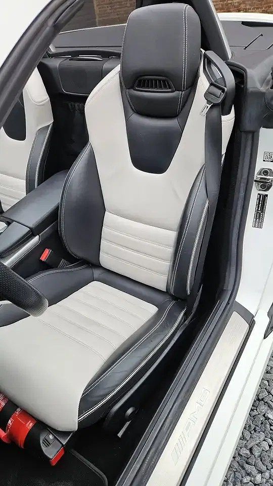 Mercedes-Benz SLC 43 AMG - Thumbnail 11