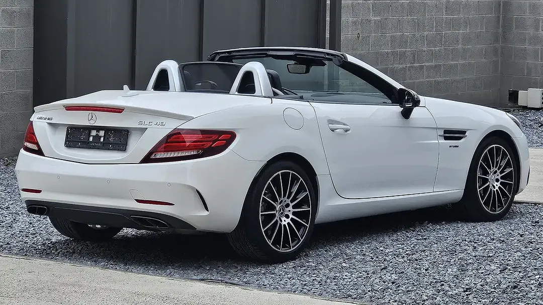 Mercedes-Benz SLC 43 AMG - Thumbnail 3
