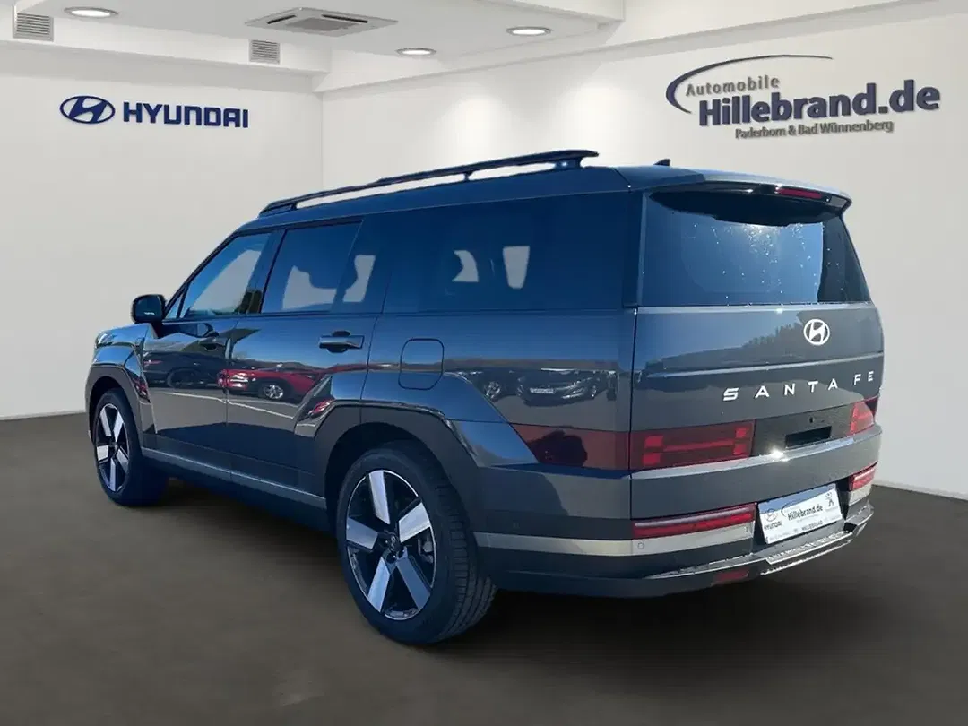 Hyundai SANTA FE - Thumbnail 4