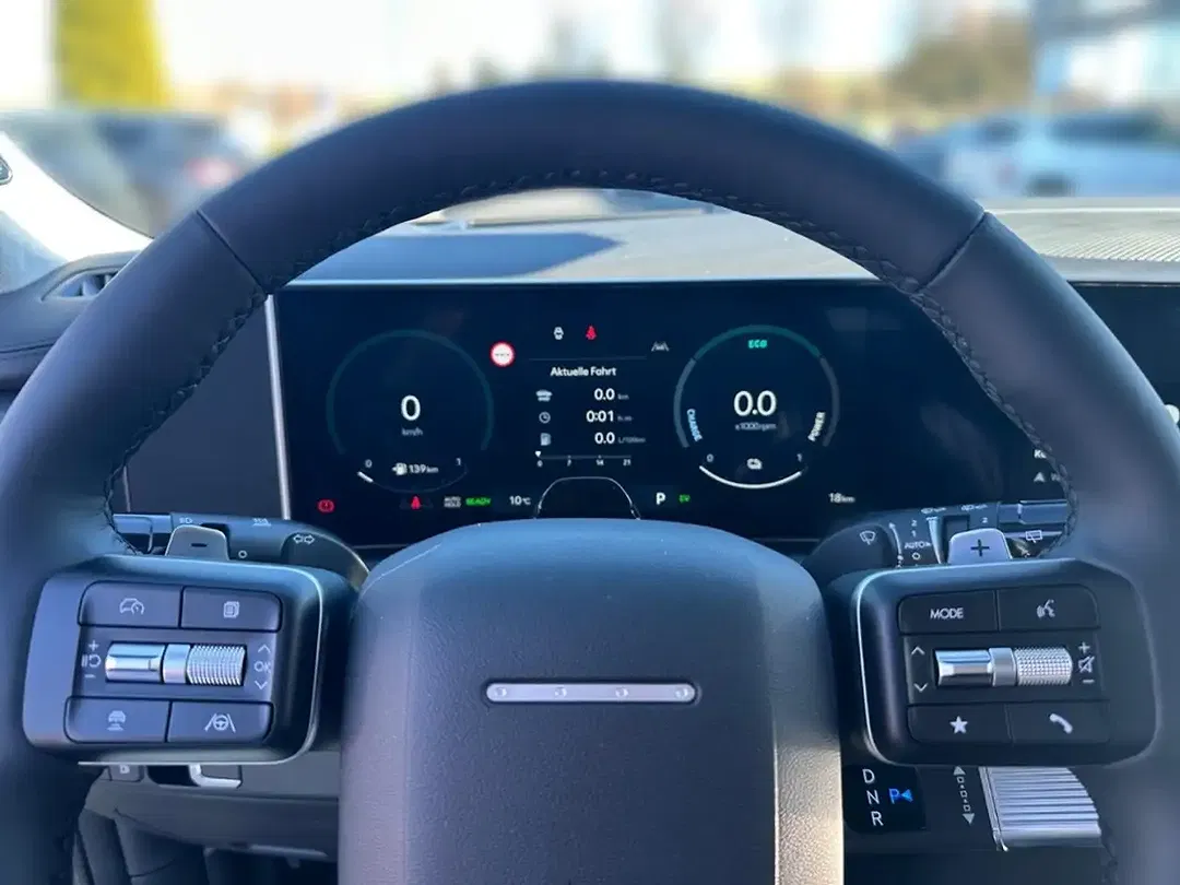 Hyundai SANTA FE - Thumbnail 8