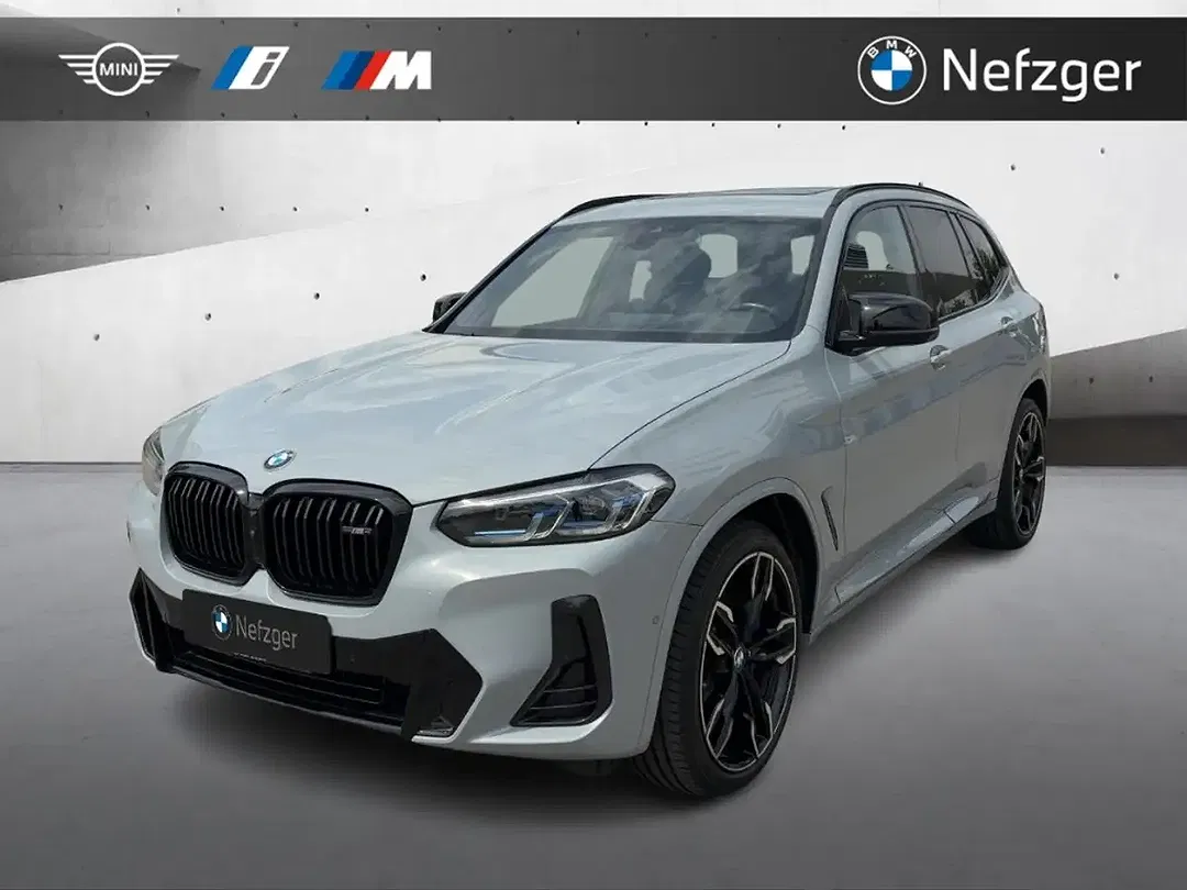 BMW X3 - Thumbnail 1