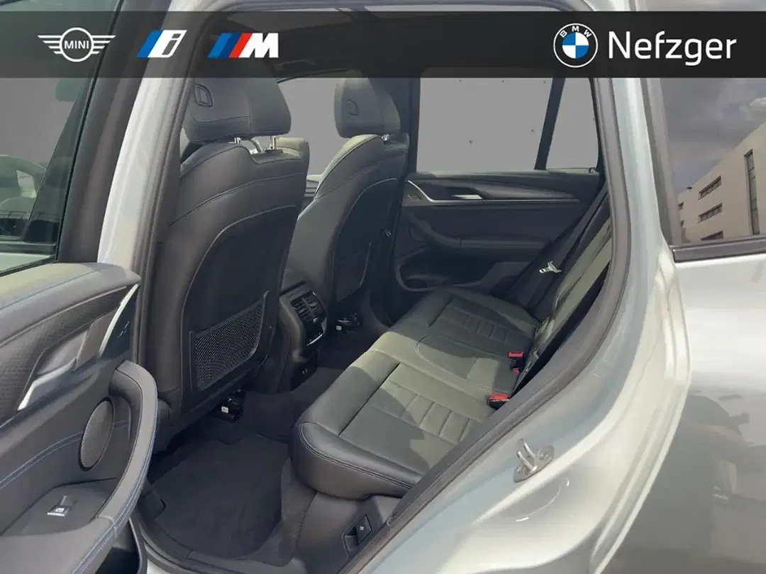 BMW X3 - Thumbnail 8