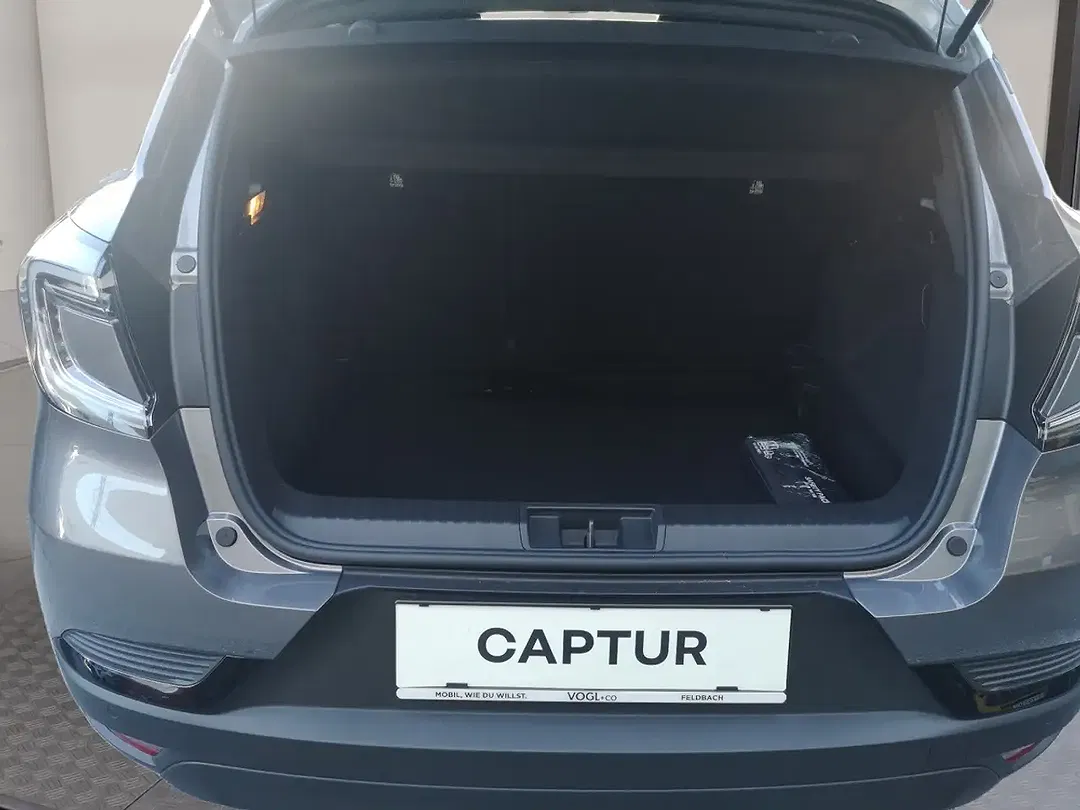 Renault Captur - Thumbnail 11