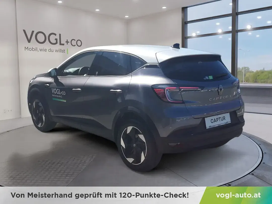 Renault Captur - Thumbnail 3