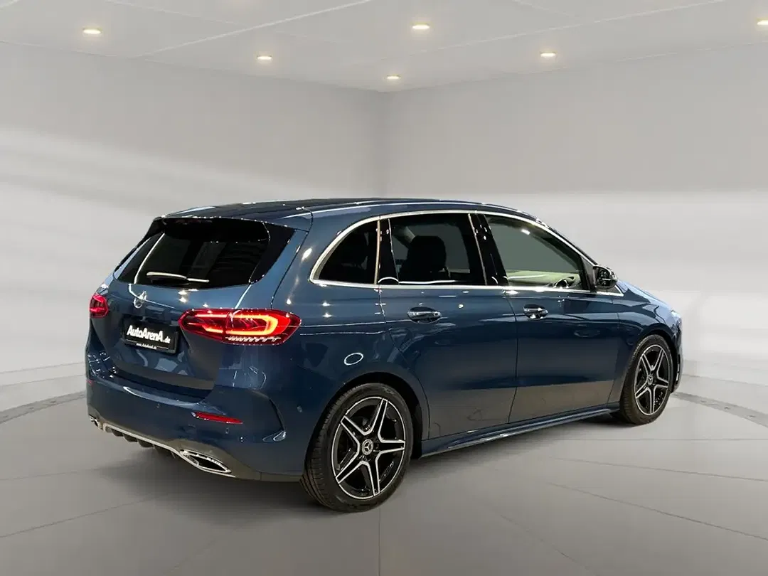 Mercedes-Benz B 180 - Thumbnail 2