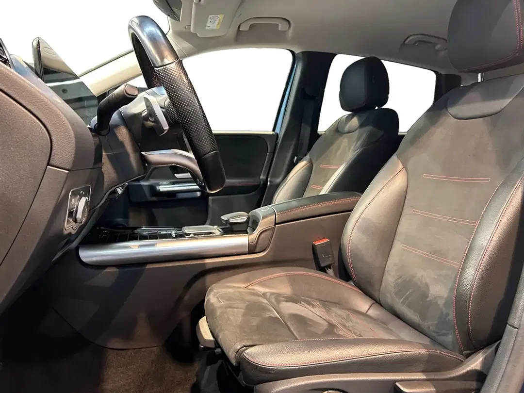 Mercedes-Benz B 180 - Thumbnail 5