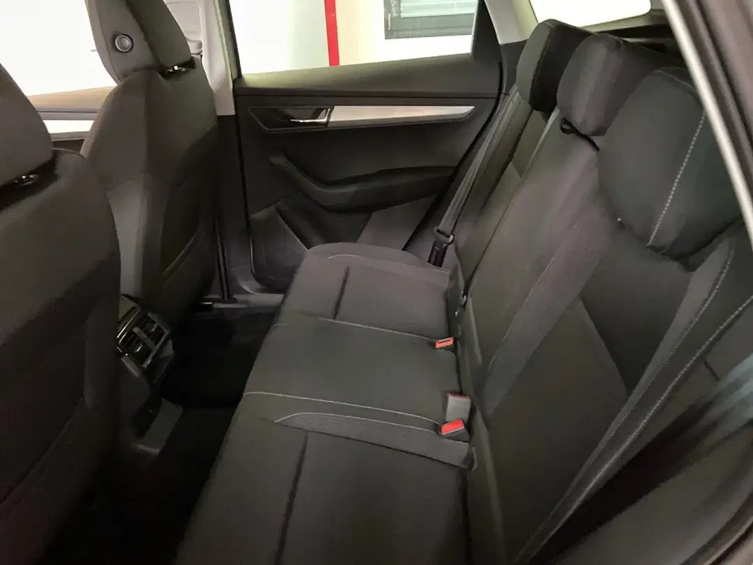 Skoda Karoq - Thumbnail 12