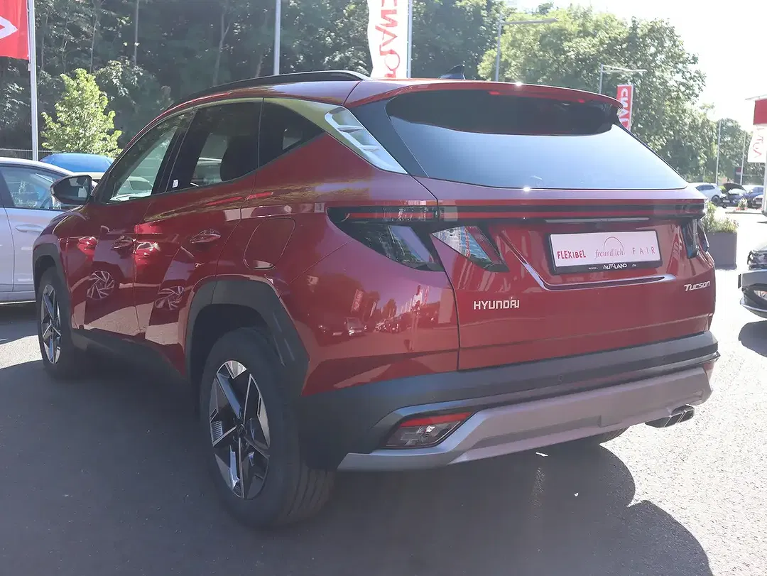 Hyundai TUCSON - Thumbnail 3