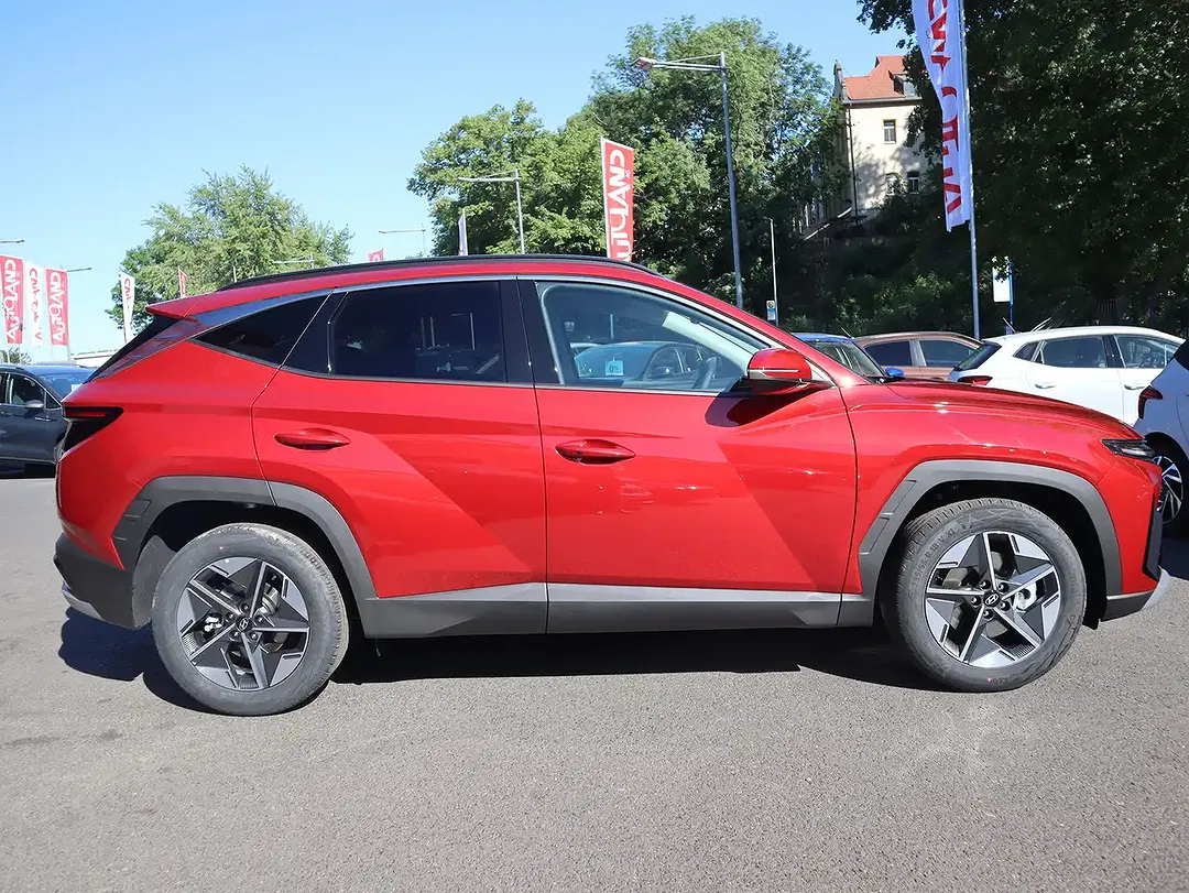 Hyundai TUCSON - Thumbnail 6